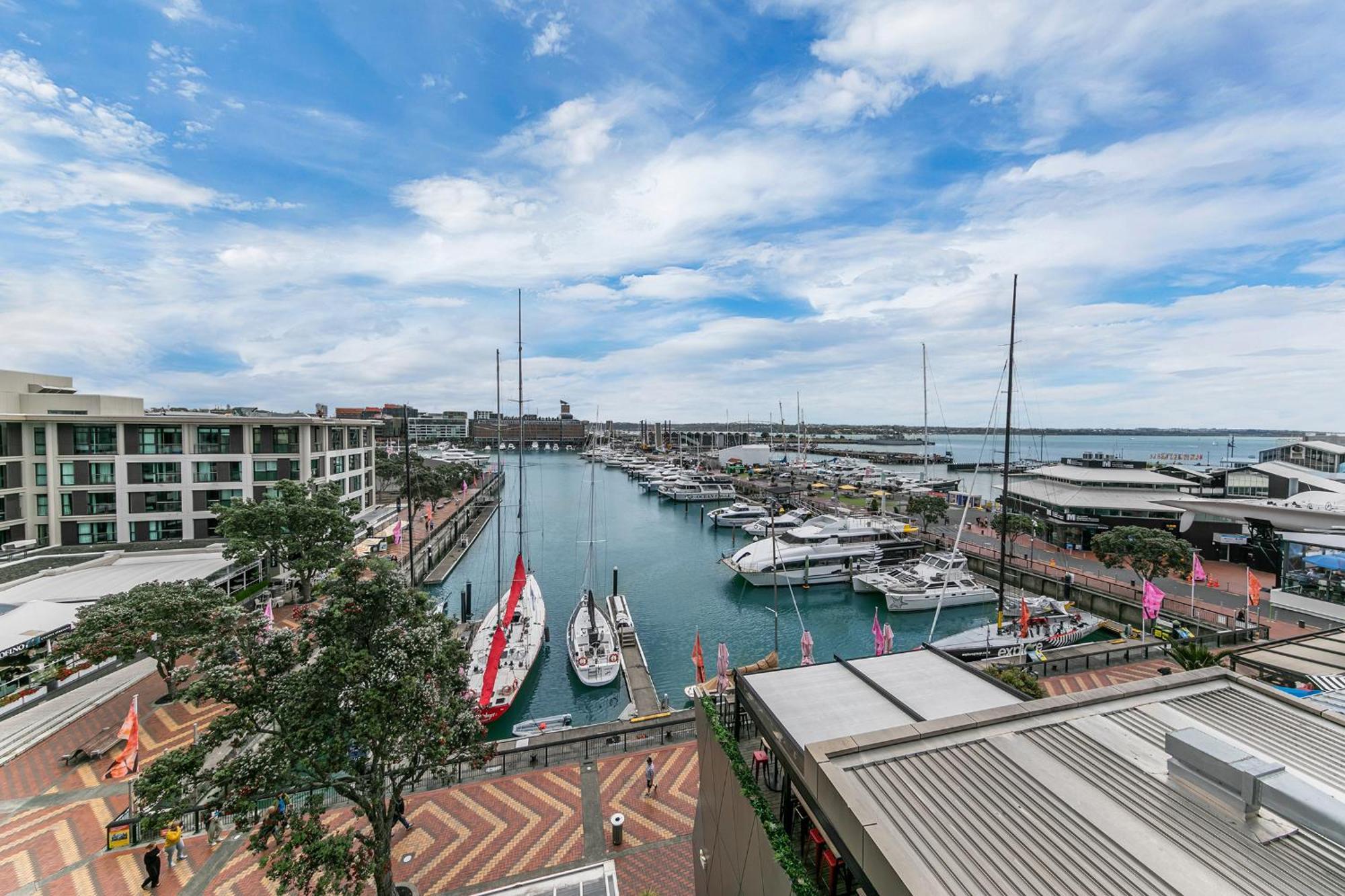 Luxurious & Spacious Living With Breathtaking Views Auckland Kültér fotó