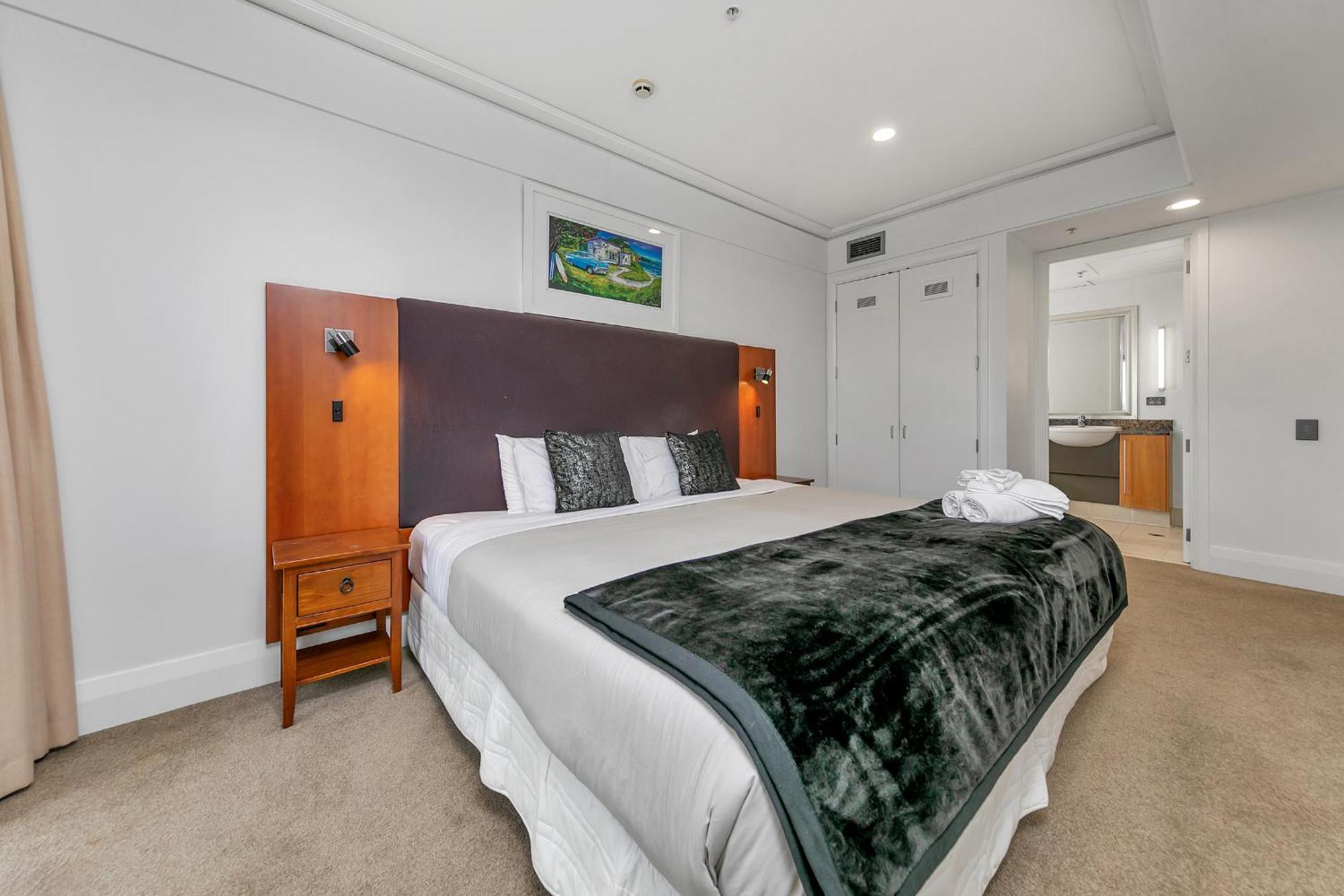 Luxurious & Spacious Living With Breathtaking Views Auckland Kültér fotó